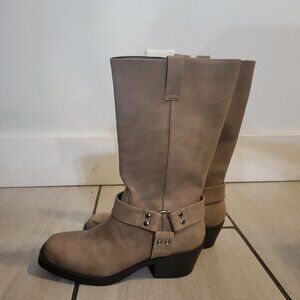 Time and true womens moto hardware boot